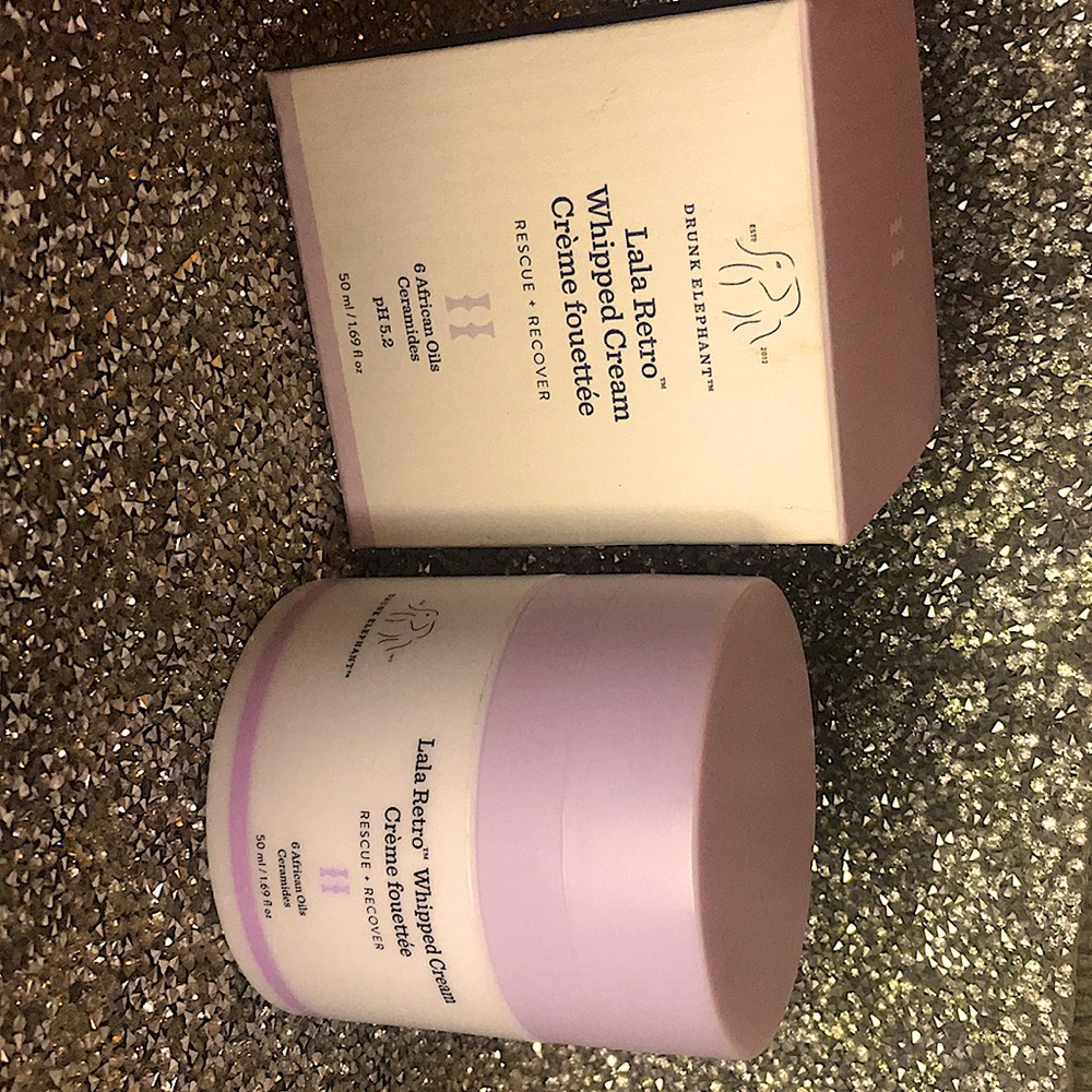 I’m am selling a drunk elephant lala retro whipped cream fouettée. 59 ml